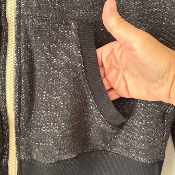 Roots black pepper full zip Mont Tremblant hoodie size M - Picture 6 of 16